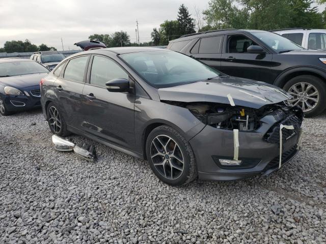 VIN 1FADP3FE3FL293133 2015 Ford Focus, SE no.4