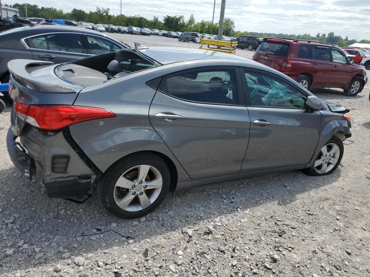 Lot #2809240112 2013 HYUNDAI ELANTRA GL