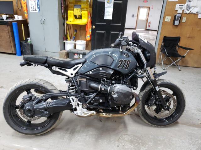 BMW R NINE T P