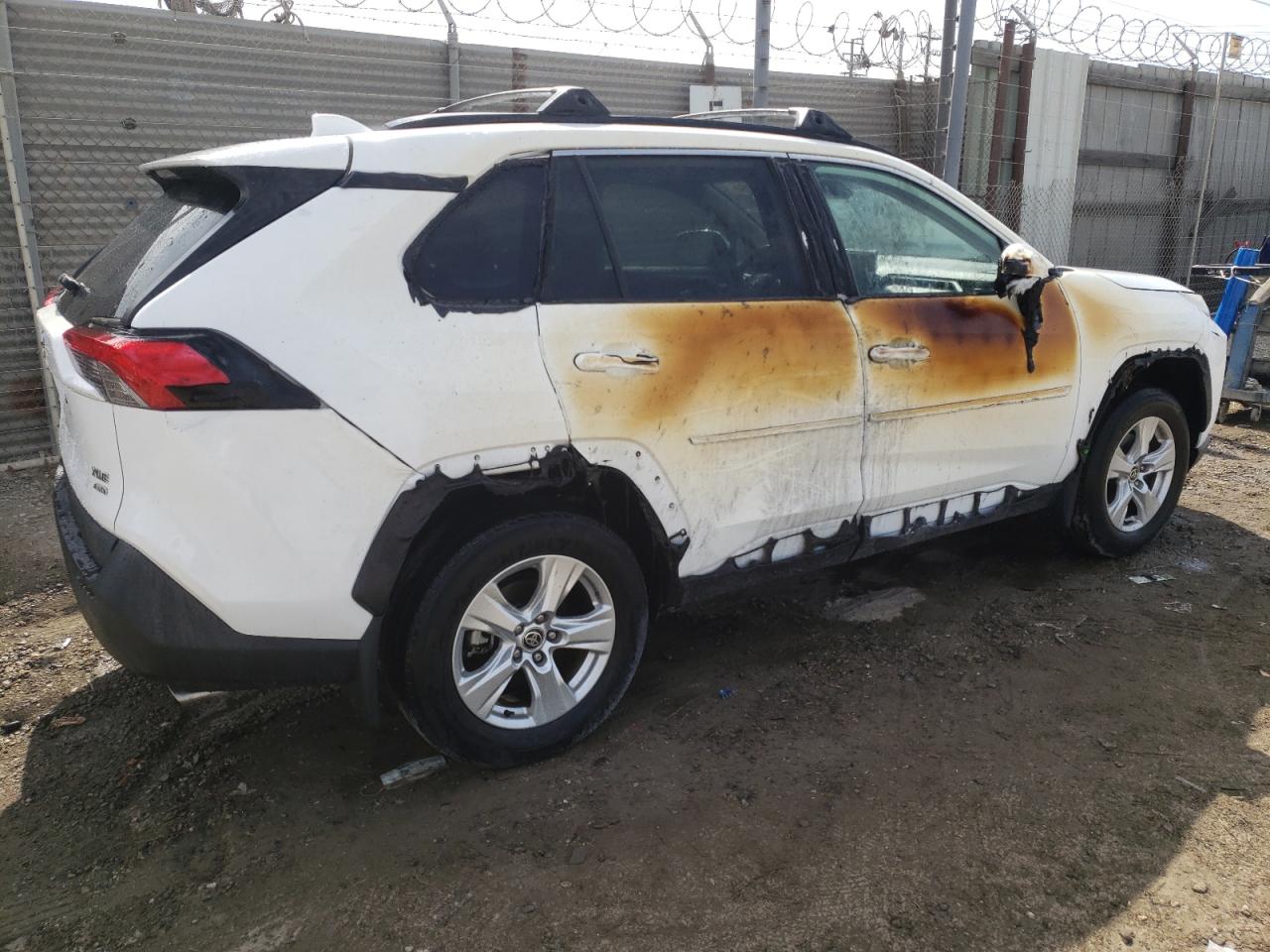 Lot #2996322355 2021 TOYOTA RAV4 XLE