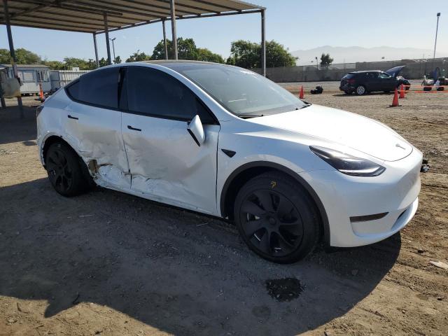 VIN 7SAYGDED7RF097569 2024 TESLA MODEL Y no.4