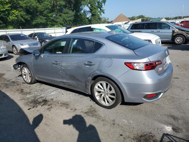 VIN 19UDE2F74JA001037 2018 Acura ILX, Premium no.2