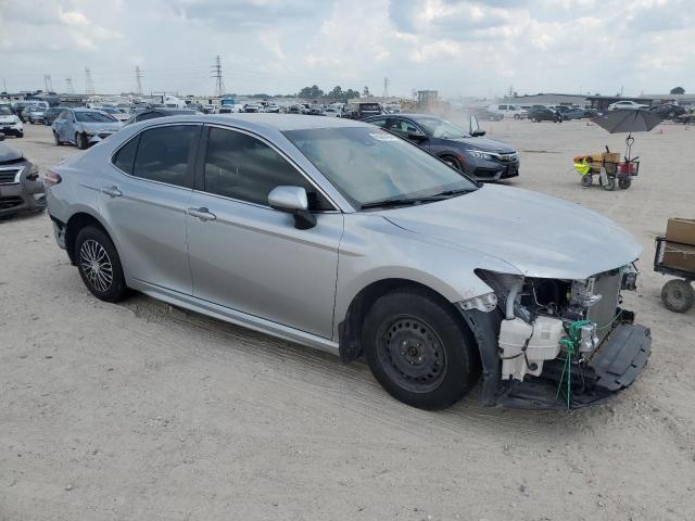 VIN 4T1B11HK1JU078892 2018 Toyota Camry, L no.4