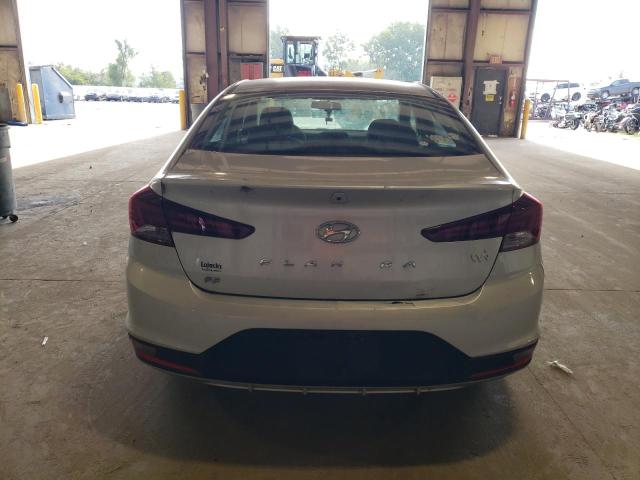 2019 HYUNDAI ELANTRA SE 5NPD74LFXKH416163  68453364