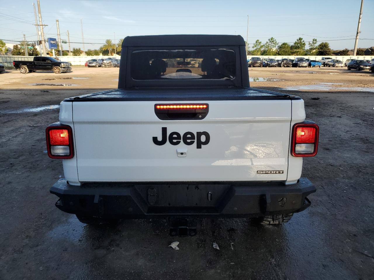 JEEP GLADIATOR SPORT