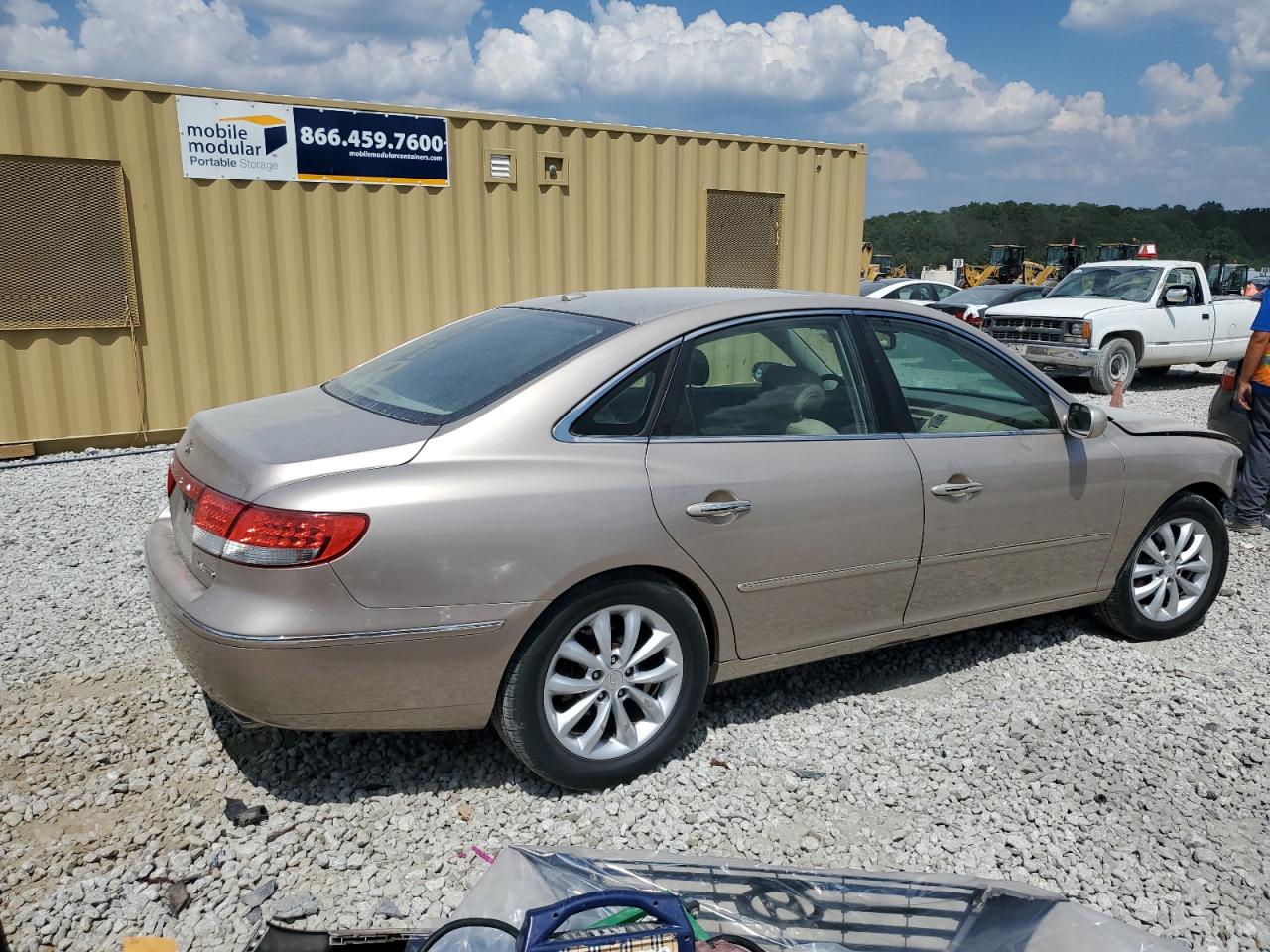 HYUNDAI AZERA SE 2007 gold  gas KMHFC46F67A208968 photo #4