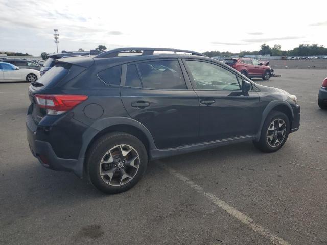 VIN JF2GTACC7JH299539 2018 Subaru Crosstrek, Premium no.3