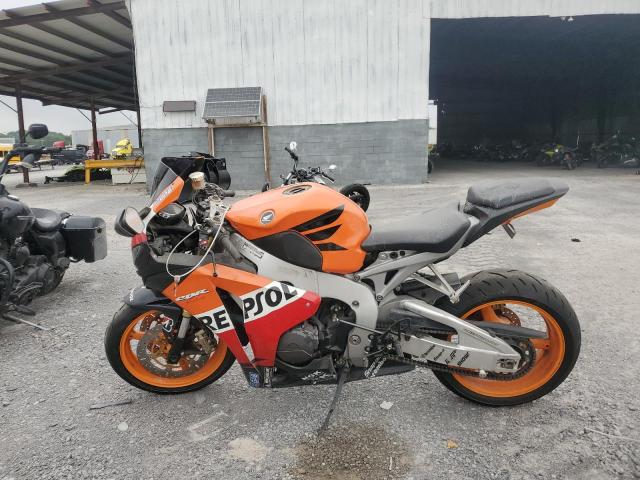 2009 HONDA CBR1000 RR JH2SC59J49K000570