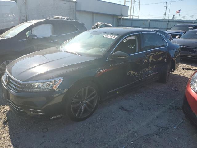 2017 VOLKSWAGEN PASSAT R-L - 1VWDT7A31HC074576