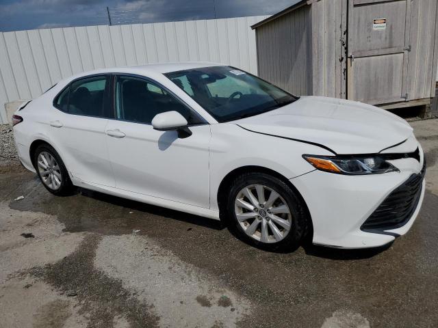 VIN 4T1B11HK5KU187681 2019 Toyota Camry, L no.4