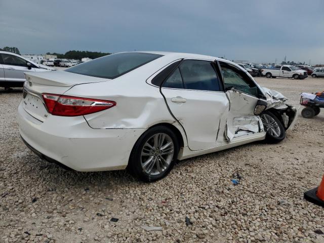 VIN 4T1BF1FK7FU111454 2015 Toyota Camry, LE no.3