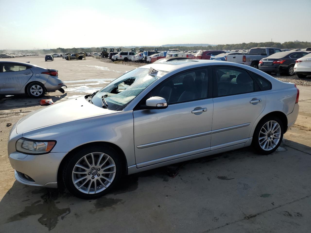 Volvo S40 2010 