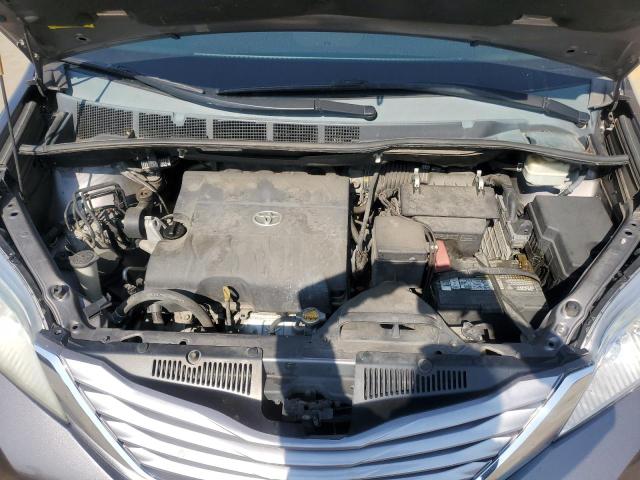 VIN 5TDYK3DC3FS581213 2015 Toyota Sienna, Xle no.11