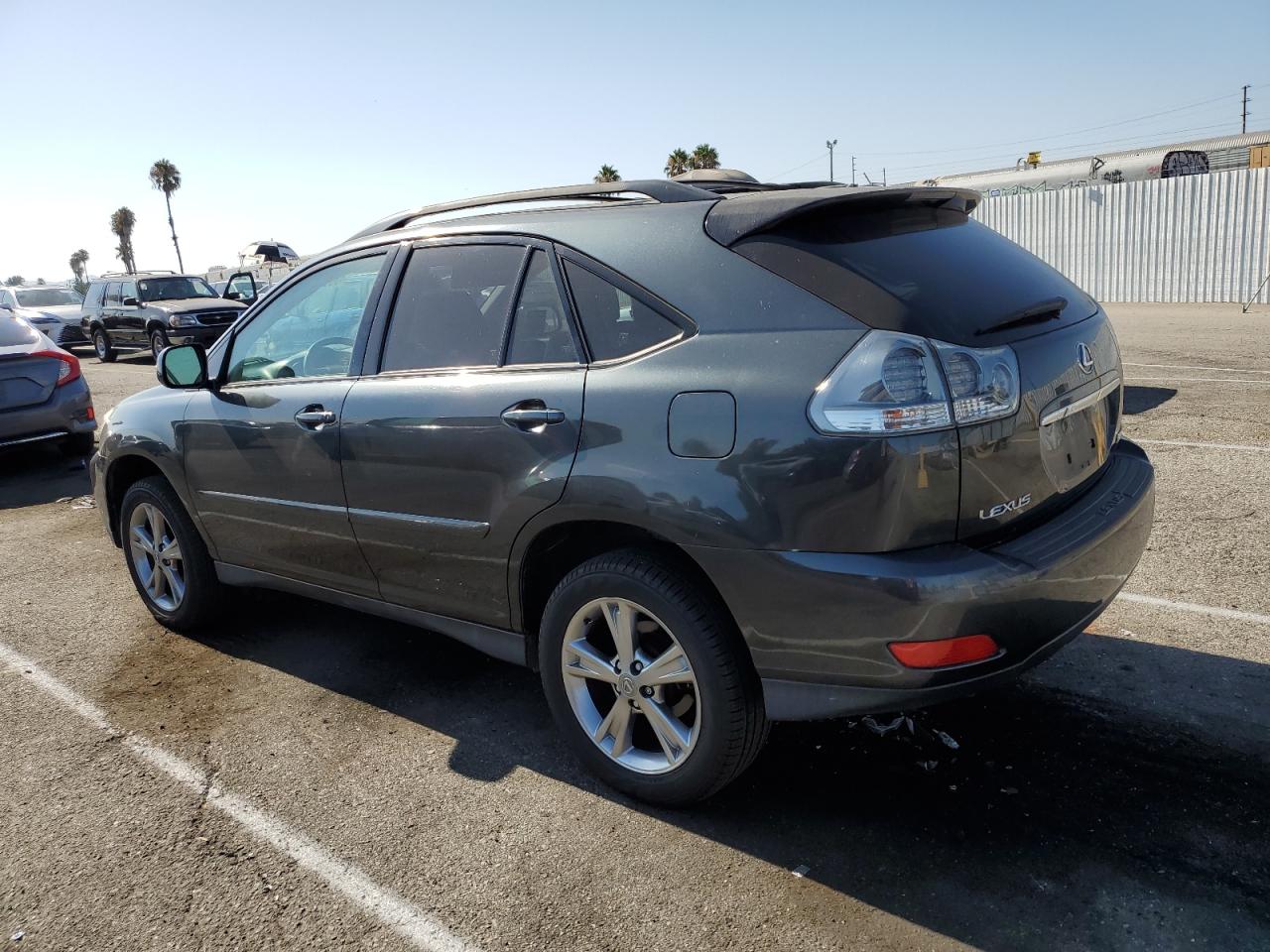 Lot #2905020223 2006 LEXUS RX 400