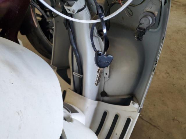 2010 VESPA LX50 1APC386B3A5300078