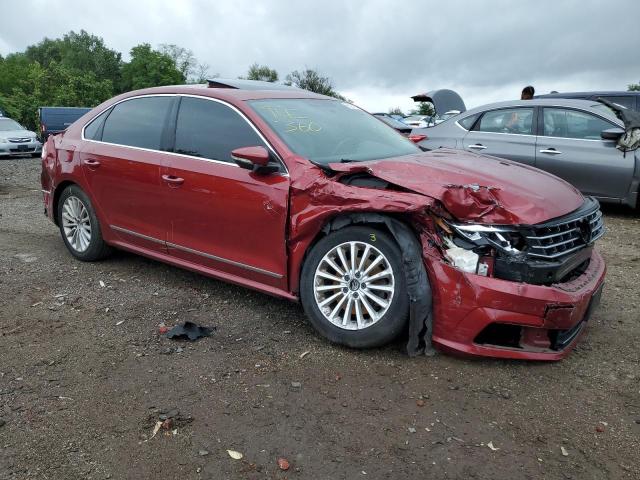 VIN 1VWBT7A36GC012533 2016 Volkswagen Passat, SE no.4