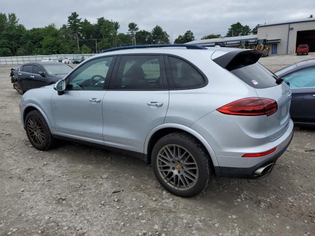 VIN WP1AA2A23HKA87355 2017 Porsche Cayenne no.2