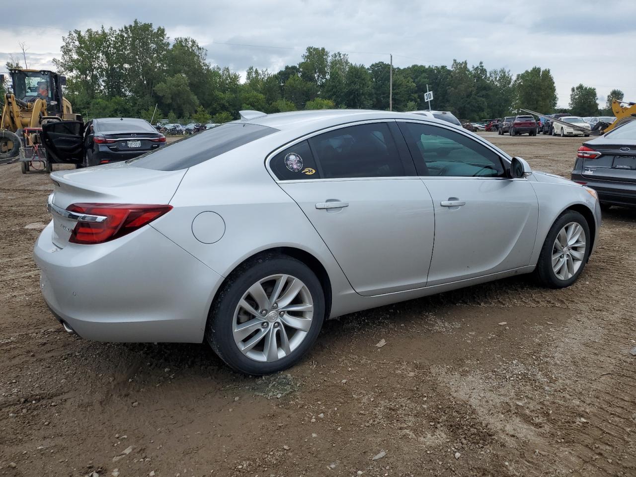 Lot #2989262761 2017 BUICK REGAL PREM