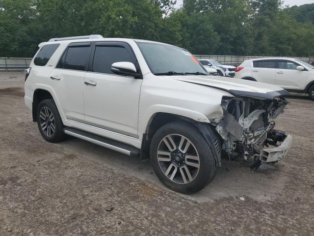 VIN JTEBU5JR2J5589401 2018 Toyota 4runner, Sr5/Sr5... no.4