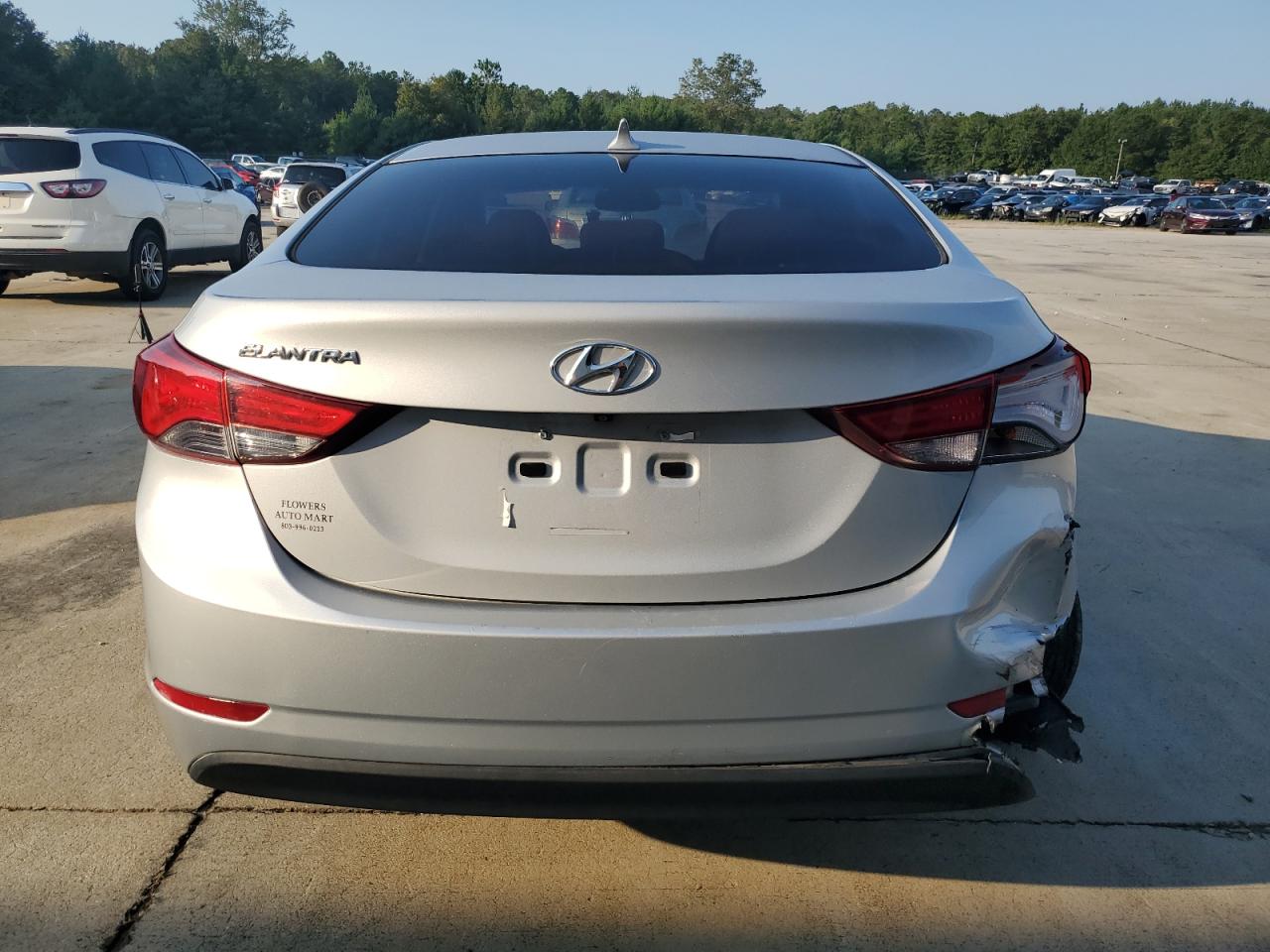 Lot #2909515328 2015 HYUNDAI ELANTRA SE