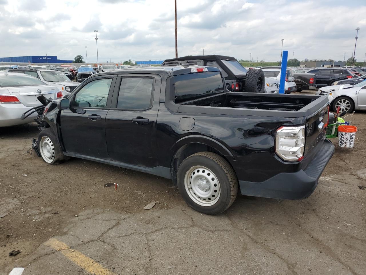 Lot #2823665853 2022 FORD MAVERICK X