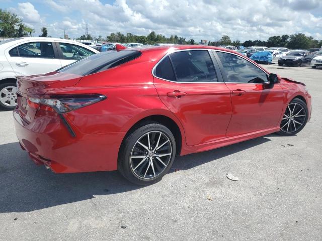 VIN 4T1G11AK0MU452669 2021 Toyota Camry, SE no.3