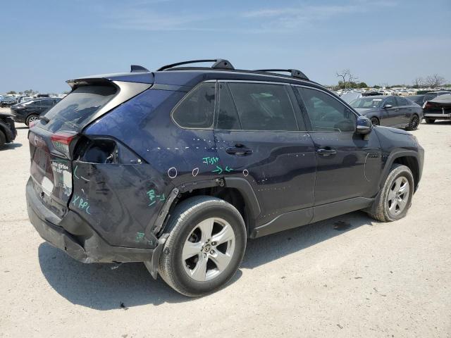 VIN 2T3W1RFV3MW140365 2021 Toyota RAV4, Xle no.3