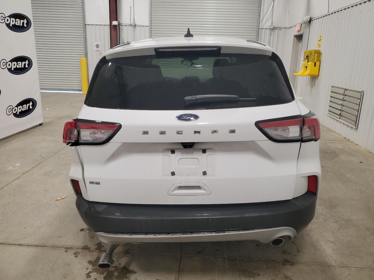 Lot #2804447400 2022 FORD ESCAPE SE