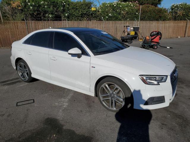 VIN WAUGUGFF6H1031585 2017 AUDI A3 no.4