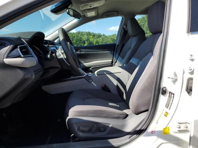 2018 TOYOTA CAMRY L - 4T1B11HK0JU536325