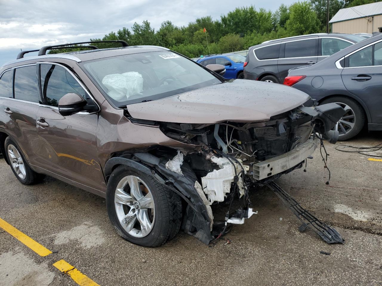 TOYOTA HIGHLANDER LIMITED