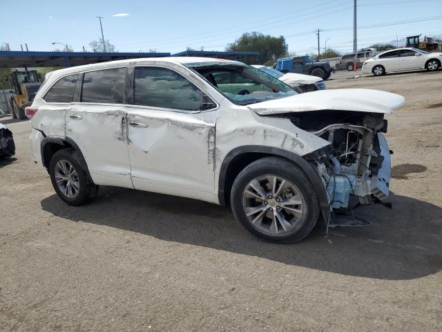 VIN 5TDZKRFH9FS040246 2015 Toyota Highlander, LE no.4