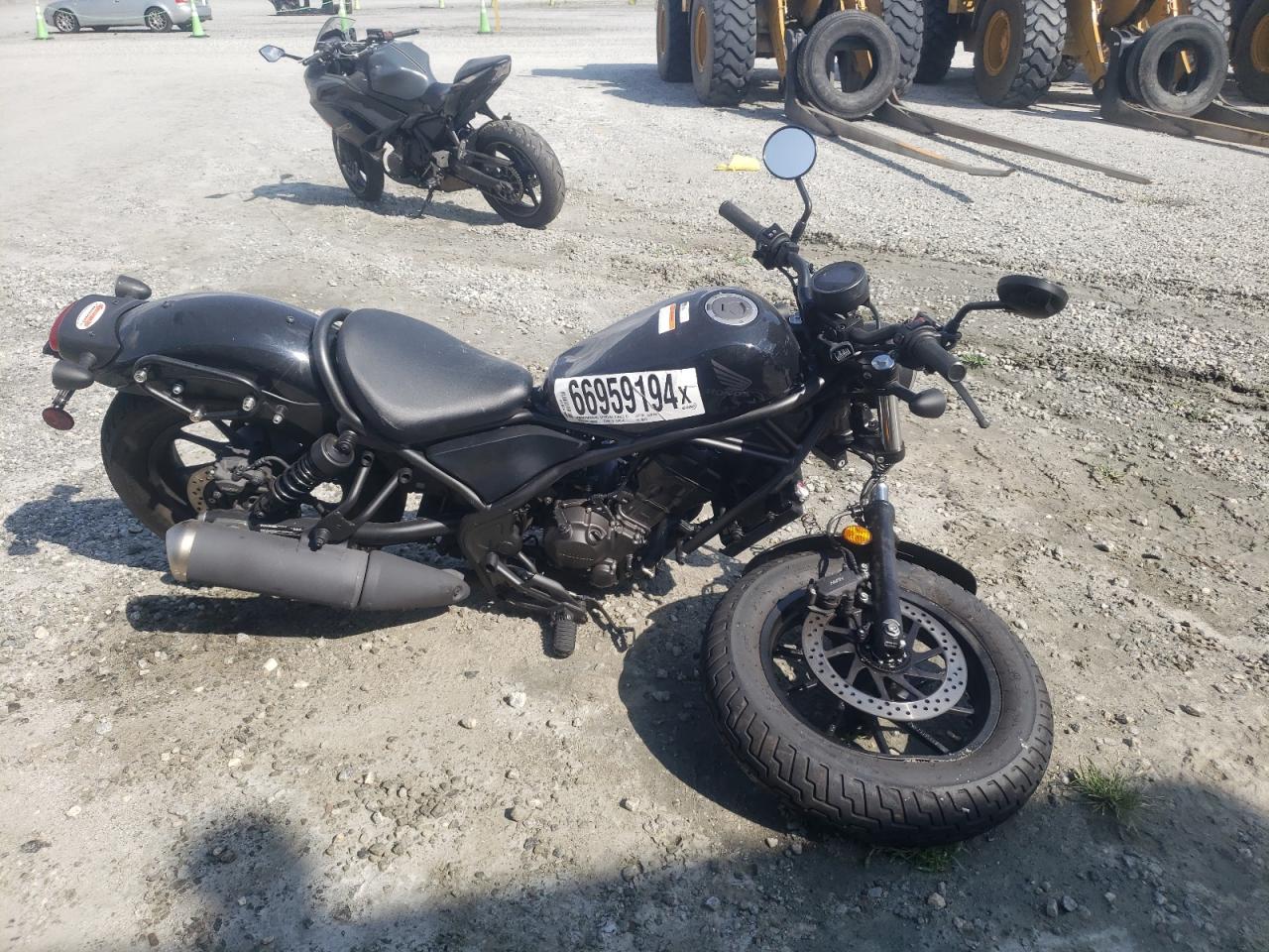 MLHNC5342R5100123 HONDA CMX300 A 2024