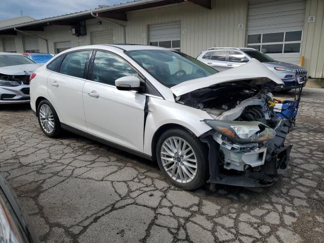 VIN 1FADP3J20DL208968 2013 Ford Focus, Titanium no.4