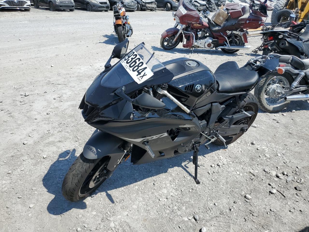 Yamaha YZF690 2024 