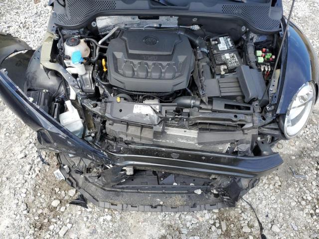 2018 VOLKSWAGEN BEETLE SE 3VWJD7AT3JM708572