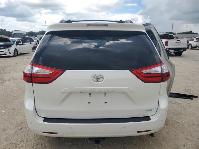 2016 TOYOTA SIENNA XLE 5TDYK3DC9GS698487  69239964