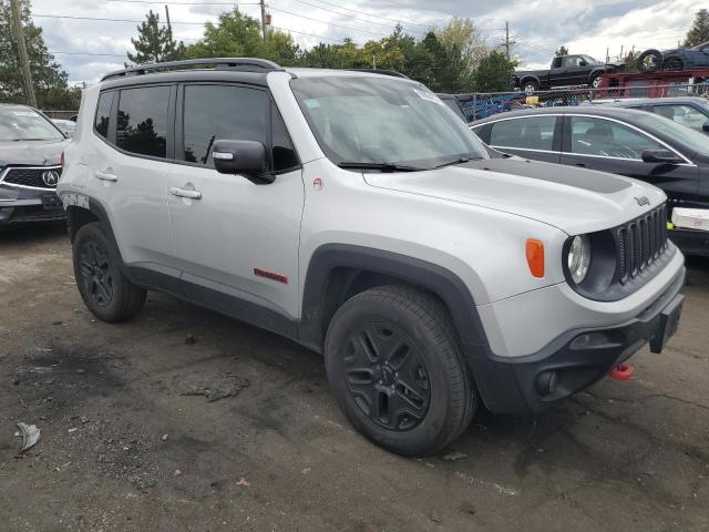 VIN ZACCJBCB6JPG80761 2018 Jeep Renegade, Trailhawk no.4