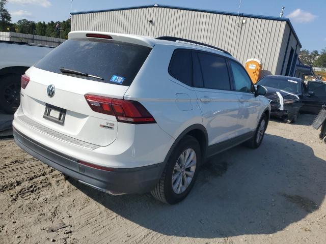 VIN 3VV0B7AX9JM060244 2018 Volkswagen Tiguan, S no.3