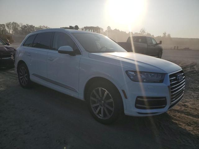 VIN WA1LHAF71KD031957 2019 Audi Q7, Premium Plus no.4