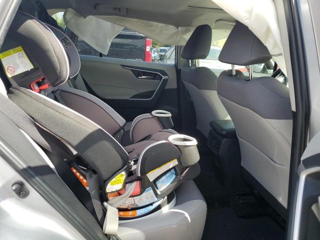 2019 TOYOTA RAV4 XLE - JTMP1RFV8KD008720