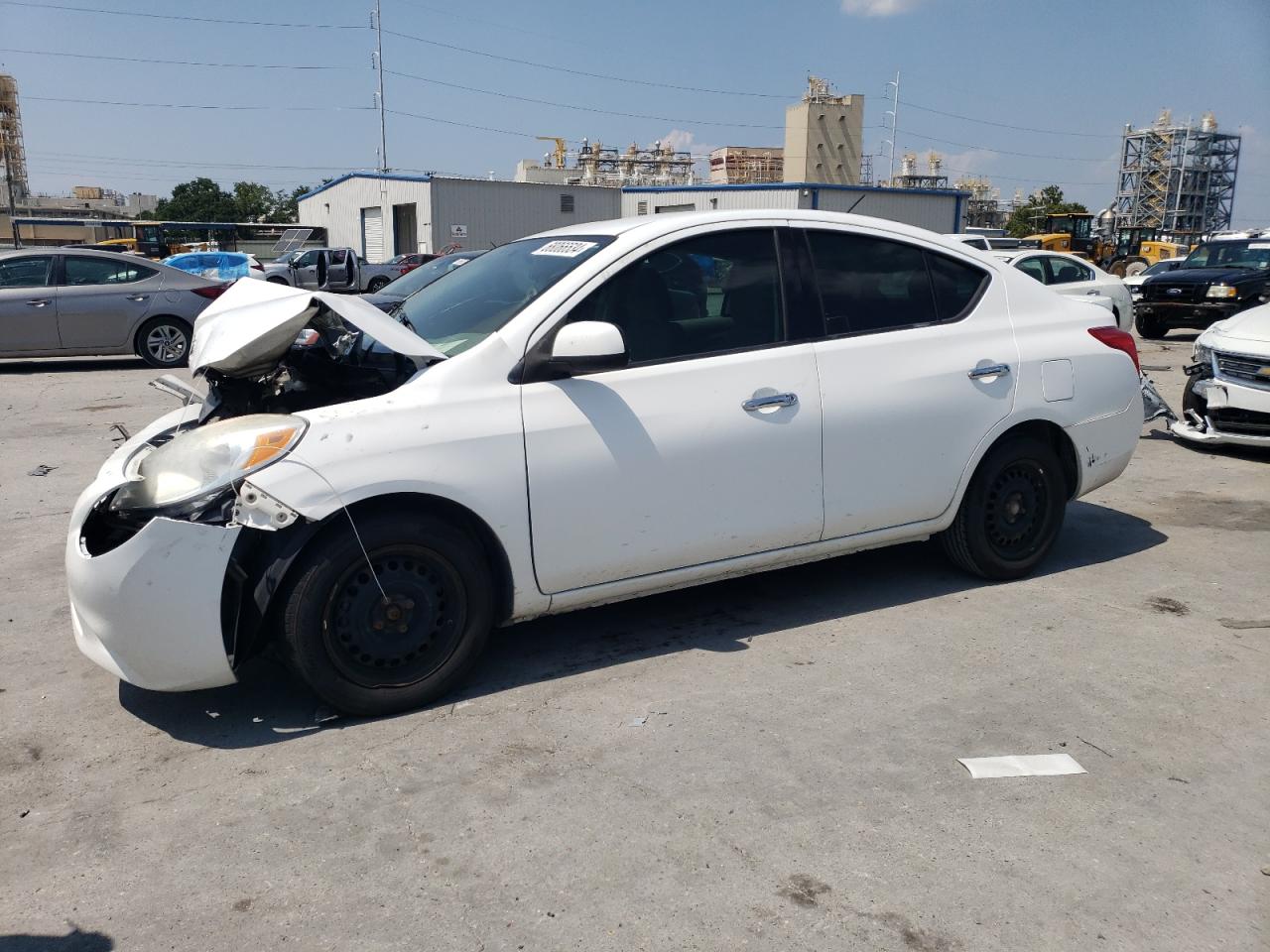  Salvage Nissan Versa