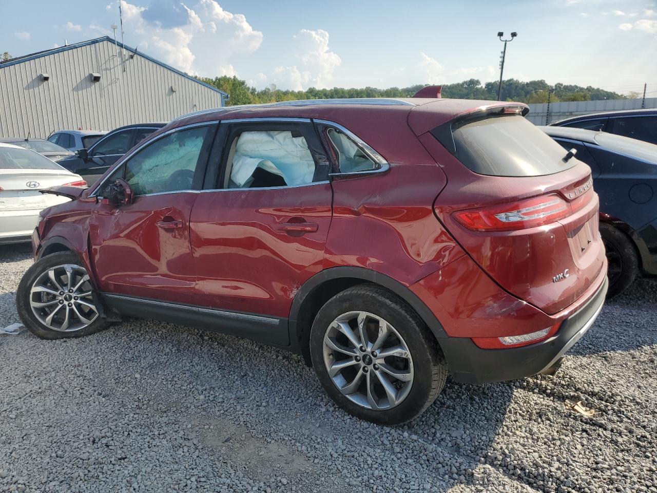 Lot #2979426723 2017 LINCOLN MKC SELECT