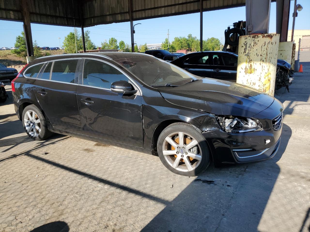 Lot #3008921537 2016 VOLVO V60 T5 PRE