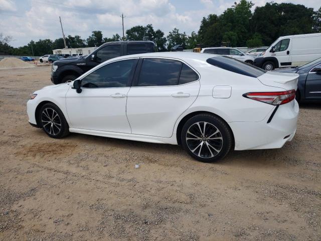 VIN 4T1B11HK6JU598196 2018 Toyota Camry, L no.2