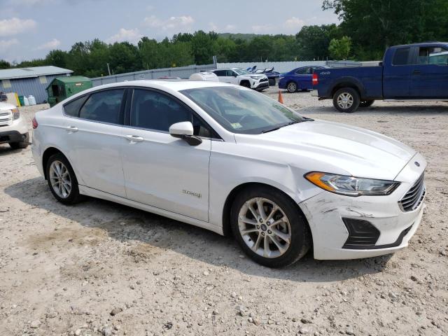 2019 FORD FUSION SE - 3FA6P0LU4KR180922