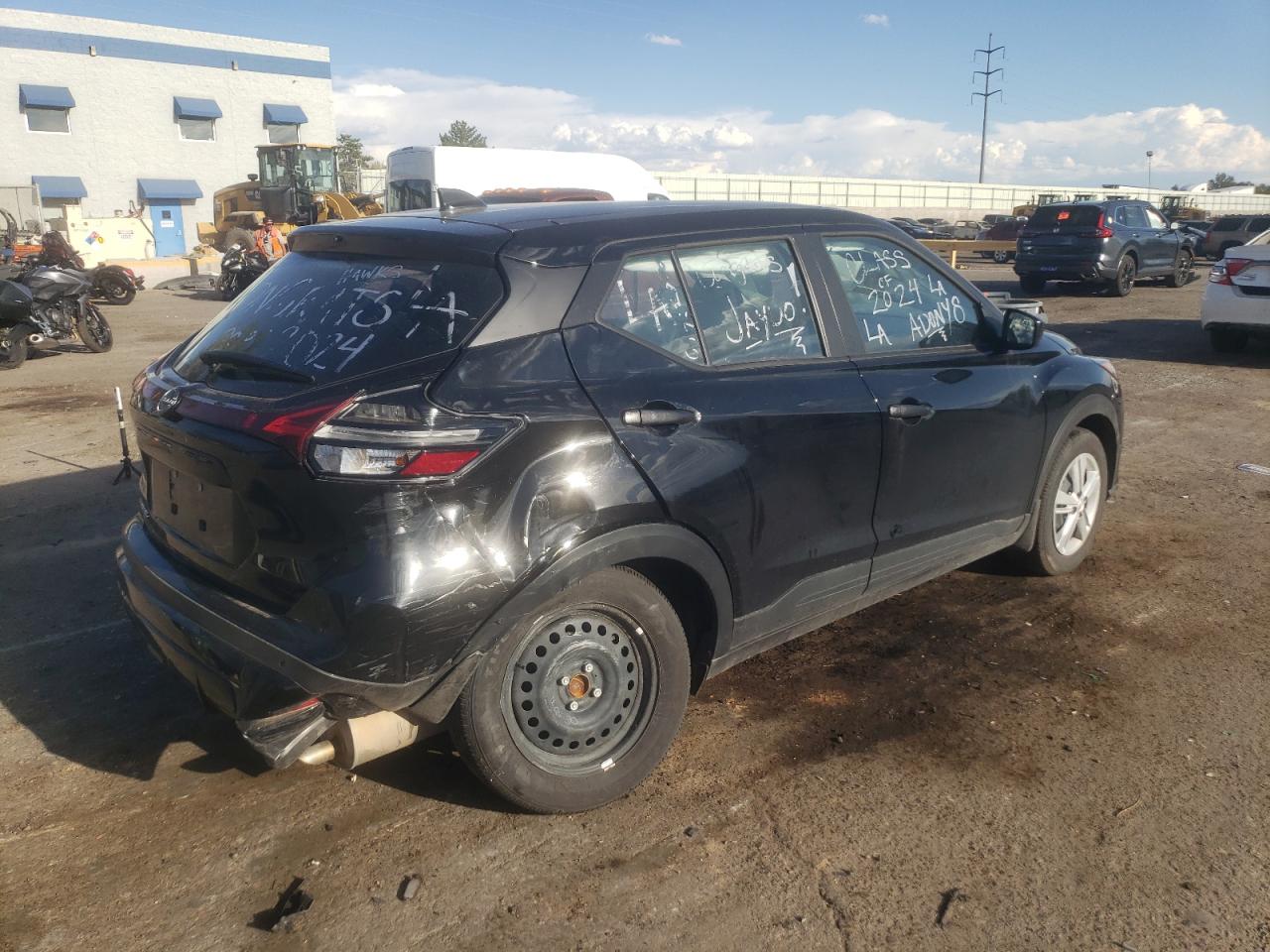 Lot #2940736407 2024 NISSAN KICKS S