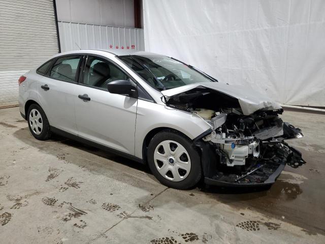 VIN 1FADP3E20GL354513 2016 Ford Focus, S no.4