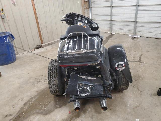 2017 HARLEY-DAVIDSON FLHTCUTG T 1HD1MAD1XHB854994