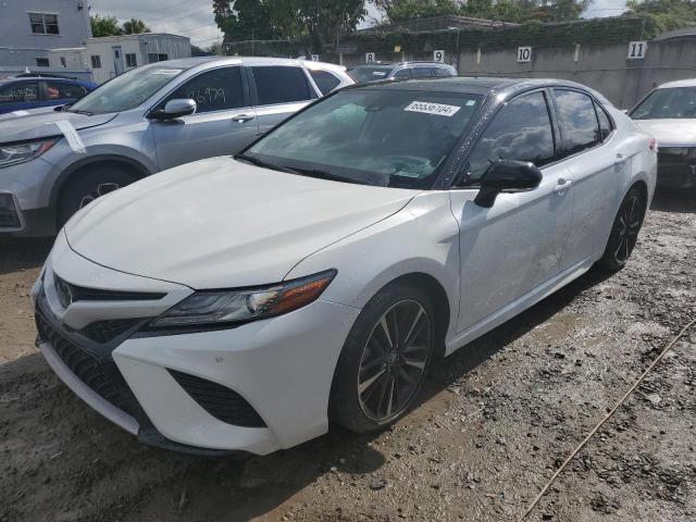 VIN 4T1B61HK9KU160985 2019 Toyota Camry, Xse no.1